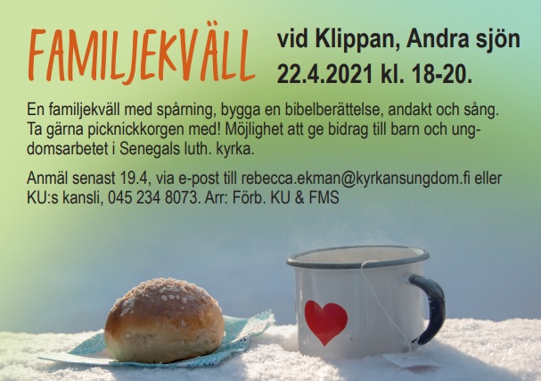 Familjekväll vid Klippan, Andra Sjön En kaffekopp med en bulle bredvid.